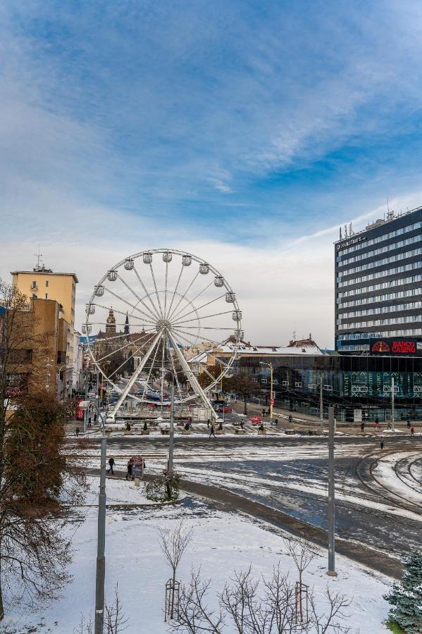 Apartman Mezonet Na Namesti كَشّا المظهر الخارجي الصورة