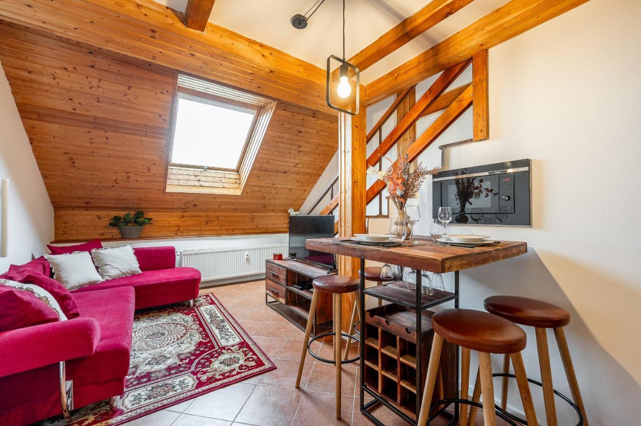 Apartman Mezonet Na Namesti كَشّا المظهر الخارجي الصورة