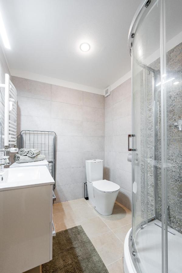 Apartman Mezonet Na Namesti كَشّا المظهر الخارجي الصورة