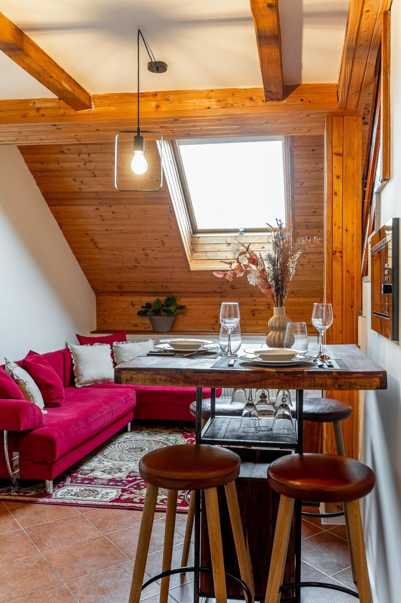 Apartman Mezonet Na Namesti كَشّا المظهر الخارجي الصورة
